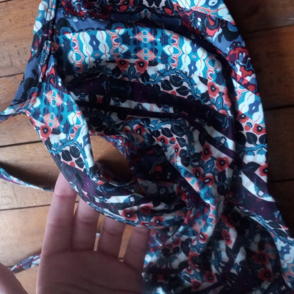 Athleta 34 D/DD bikini top - Picture 6 of 9